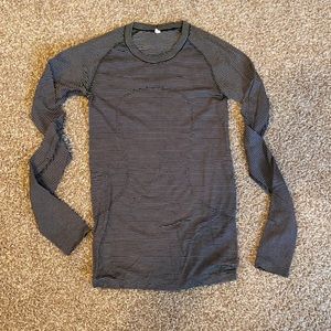 Lululemon Swiftly Tech Long Sleeve